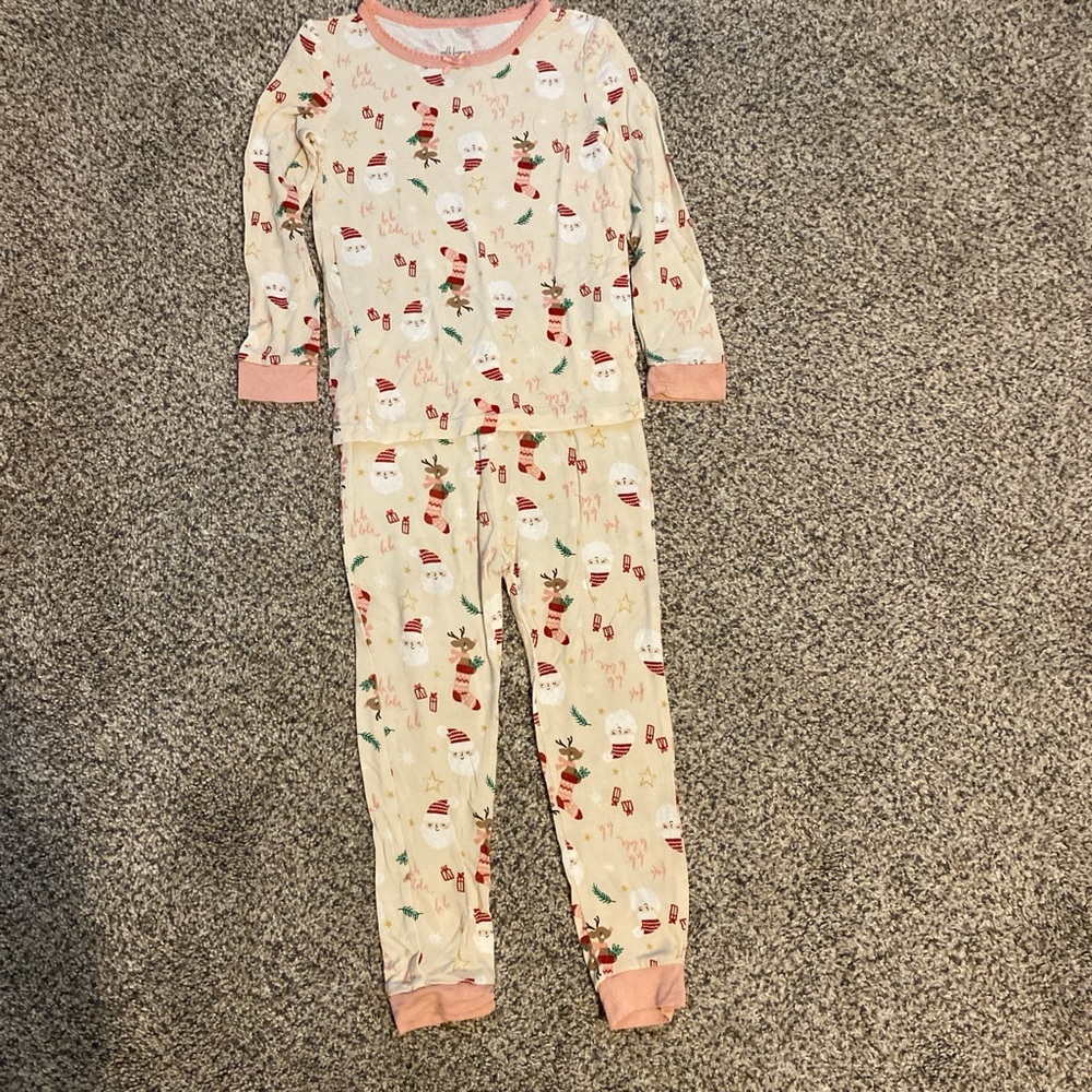 Festive Kids Pajama Set with Holiday Print